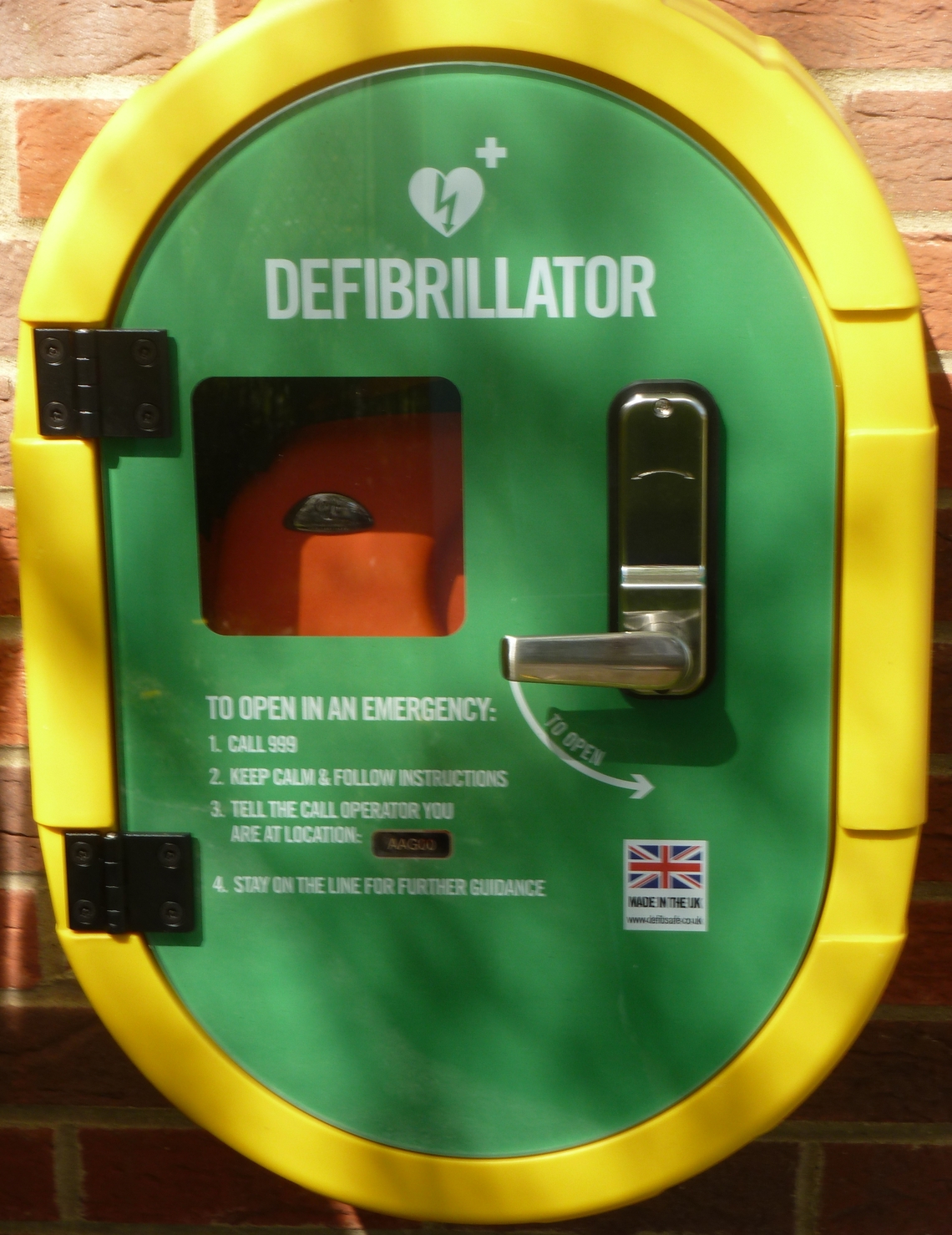 Defibrilator