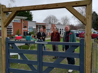 Wow... 130 Upper Hale Road now has its own entrance!